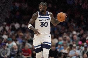 兰德尔谈惨败:我们完全没防住对手 下半场他们几乎得了100分