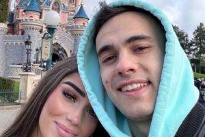 雷吉隆陷出轨传闻,新女友驳斥:并非所有事情都像表面看起来那样